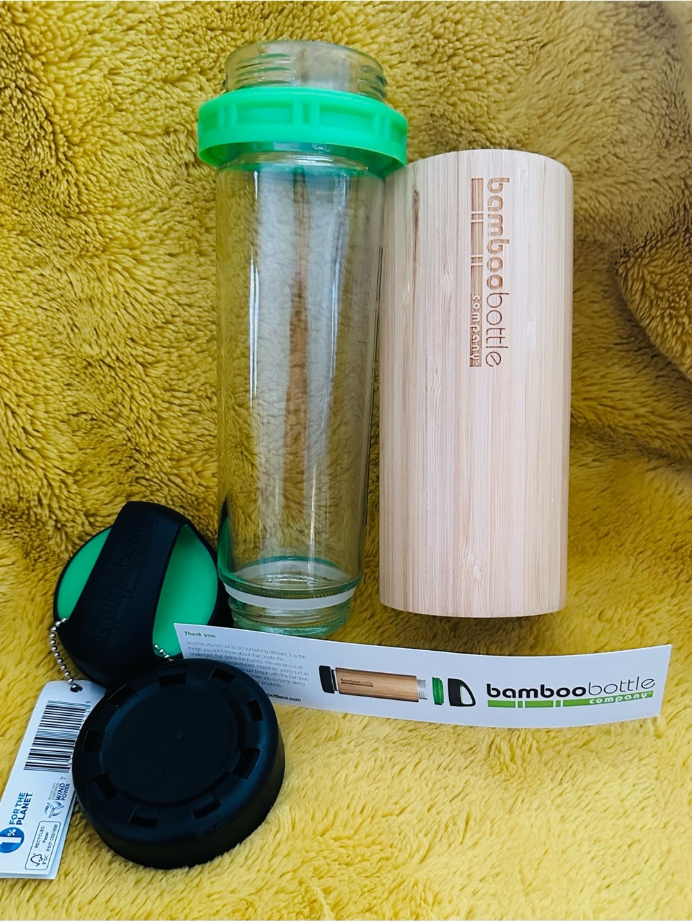 BAMBOO Glass Water Bottle with Natural Bamboo Sleeve and Green Cap